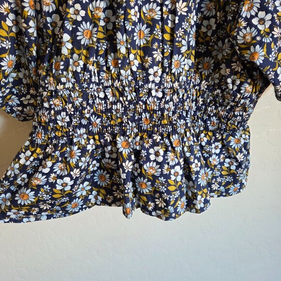 Old Navy Puff Sleeve Smocked VNeck Peplum Top Blue Floral XL Cottage Prairie NEW - Picture 7 of 10